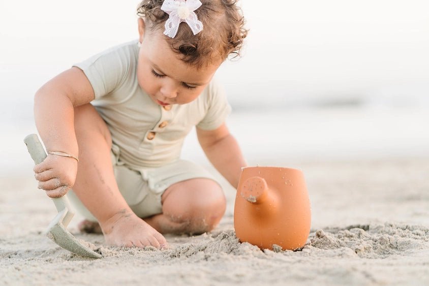 Terracotta Silicone Garden Set