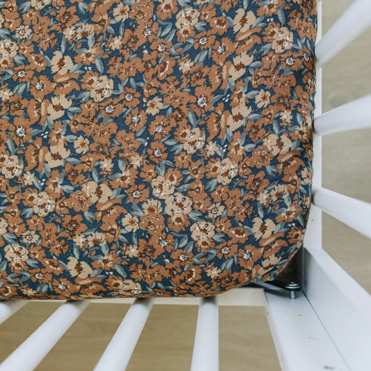 Venetian Muslin Crib Sheet