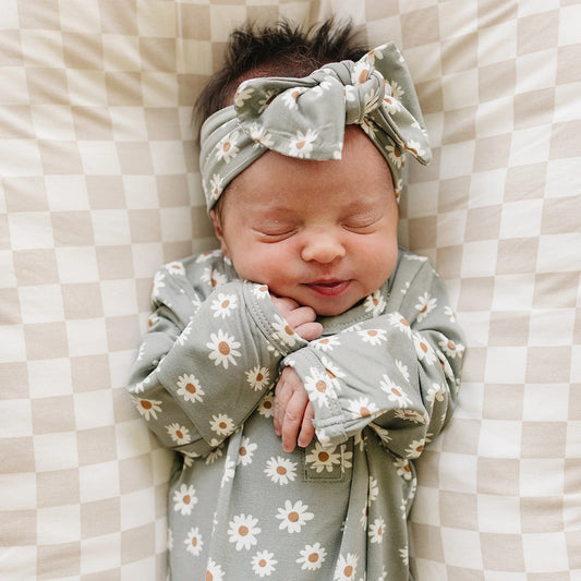 Light Green Daisy Head Wrap