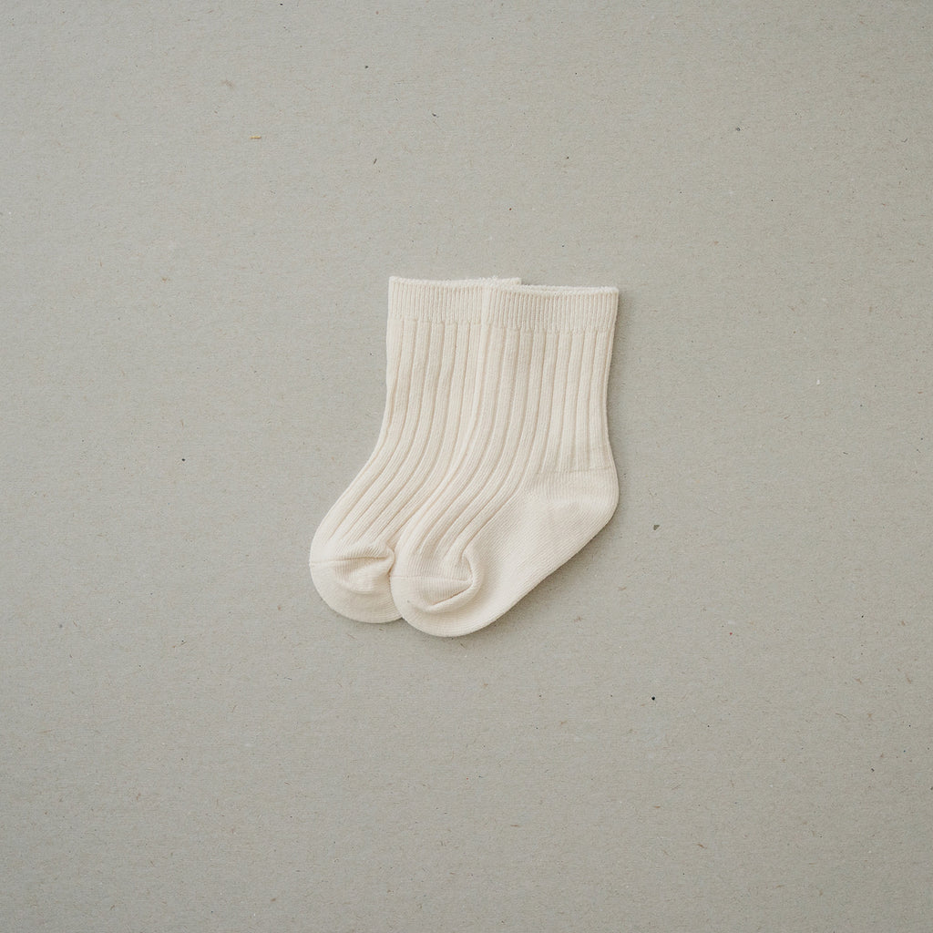 Ribbed Vanilla Socks