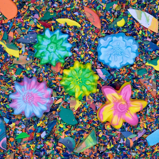 Flower Crayon Set