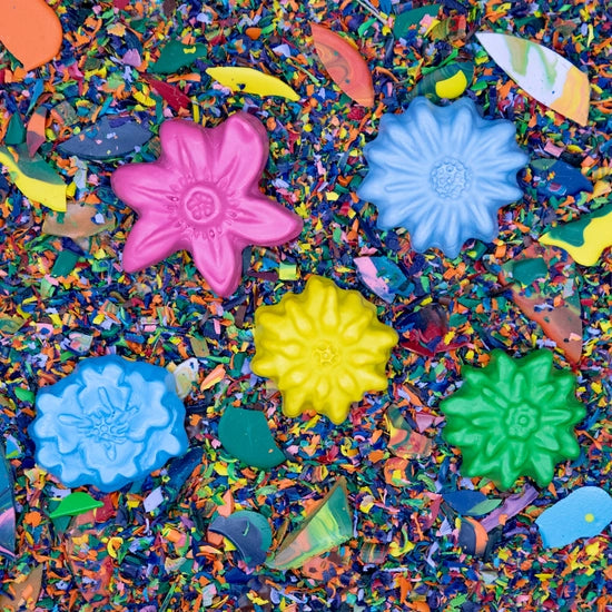 Flower Crayon Set