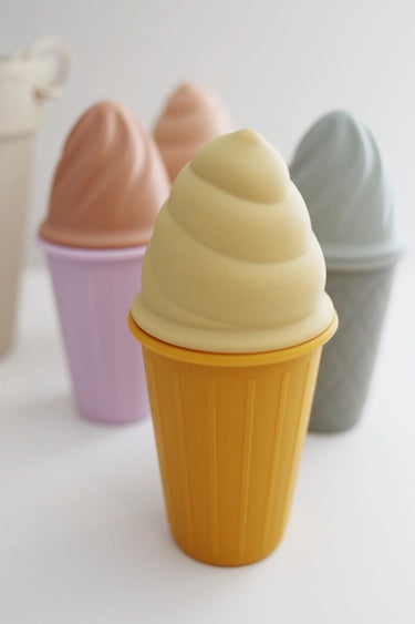Retro Silicone Ice Cream Beach Set