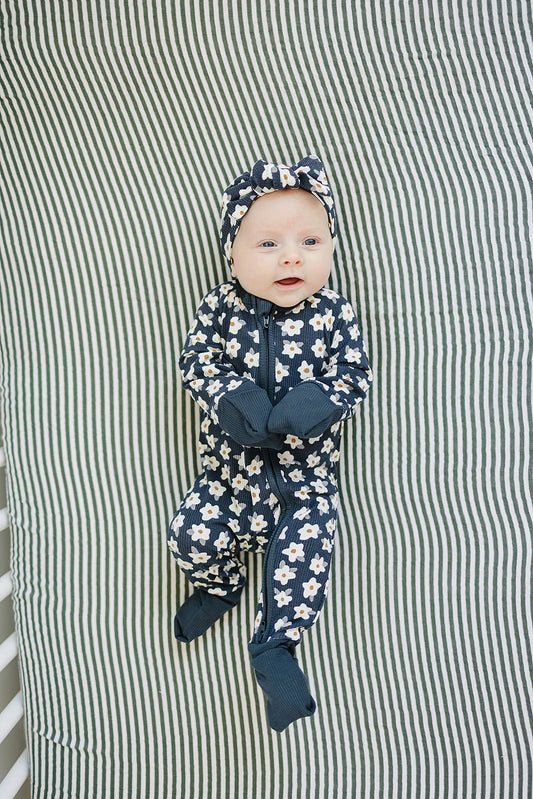Navy Daisy Ribbed Bamboo Sleeper